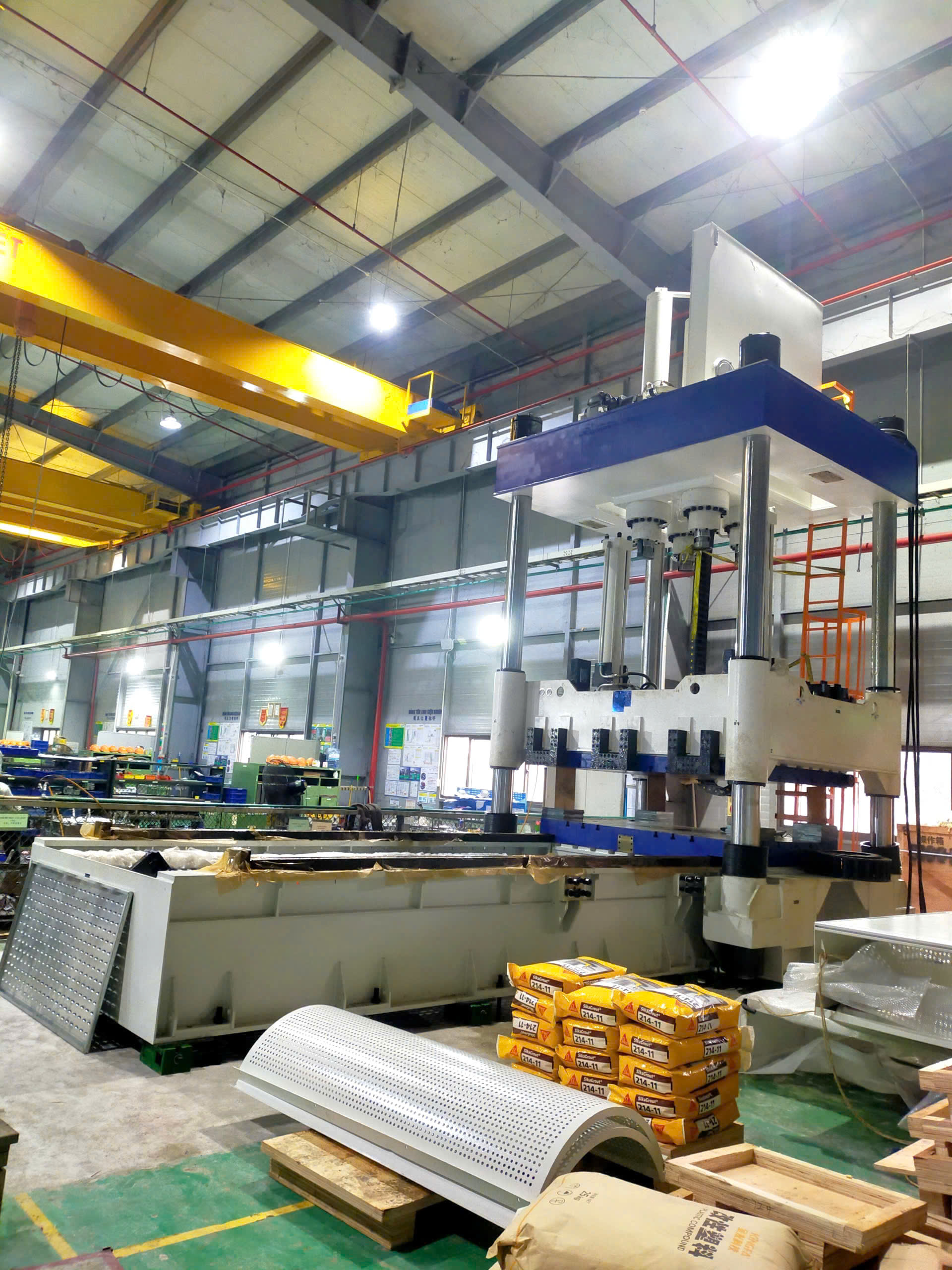 KHÁCH HÀNG TIẾP TỤC TIN TƯỞNG - BÀN GIAO MÁY RÀ KHUÔN 300 TẤN | LONG THÀNH PHÁT