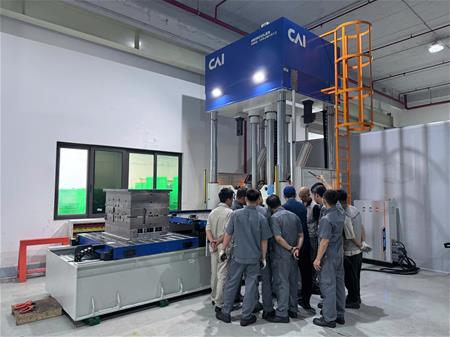 Bàn giao, Lắp đặt Máy Rà khuôn_SXKH